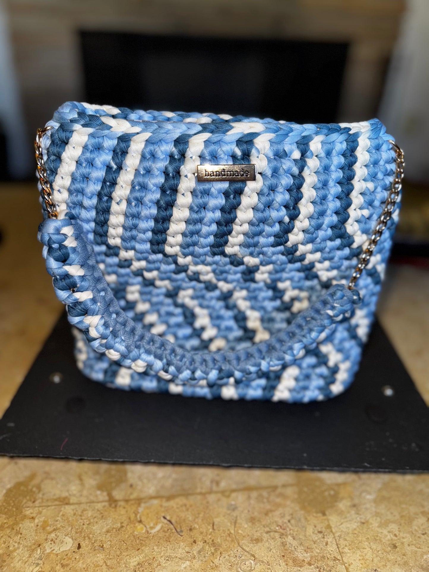 Shoulder bag